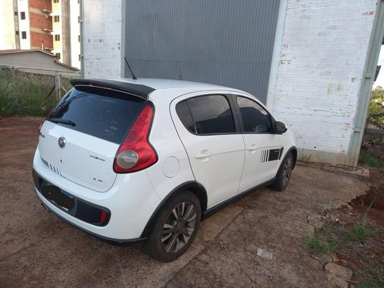 FIAT PALIO 1.6 MPI SPORTING 16V FLEX 4P MANUAL